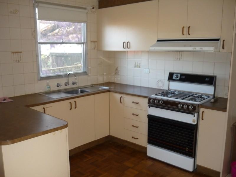 8 BRIGGS Street, Laverton VIC 3028