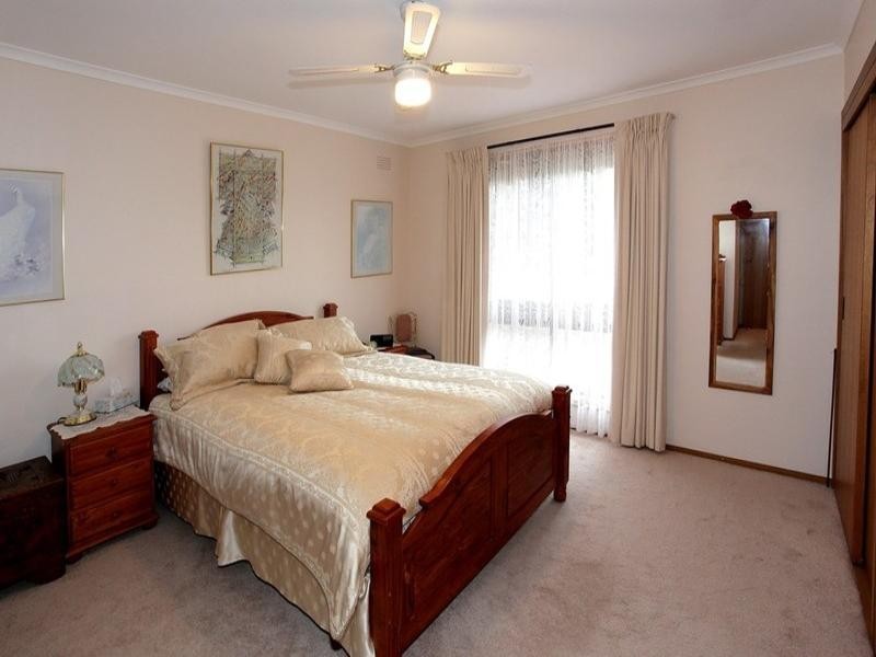 31 Brown Avenue, Altona Meadows VIC 3028