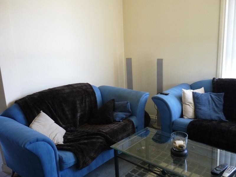 4/27-29 EAMES Avenue, Brooklyn VIC 3012