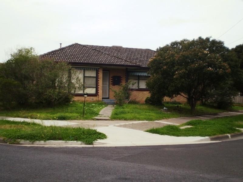 11 BELLIN Street, Laverton VIC 3028