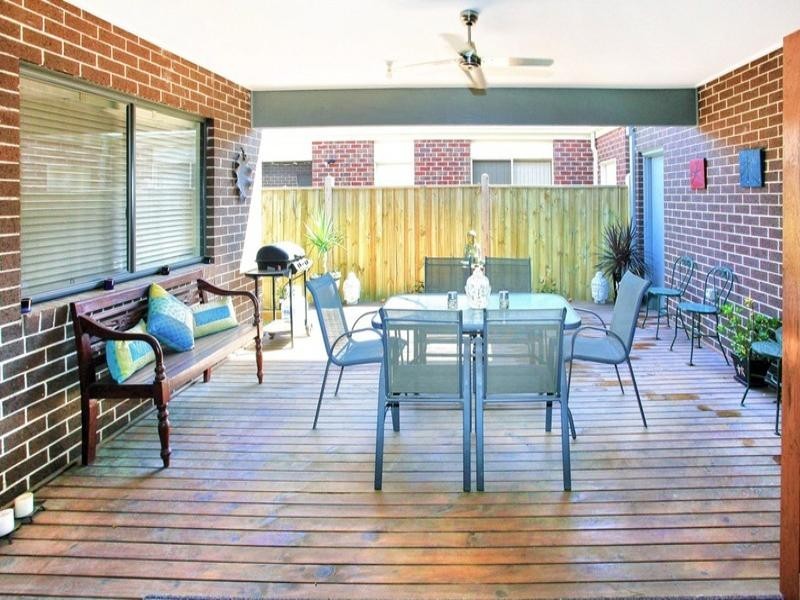 18 Dunlin Crescent, Williams Landing VIC 3027