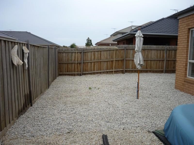 4 Tattler Court, Point Cook VIC 3030