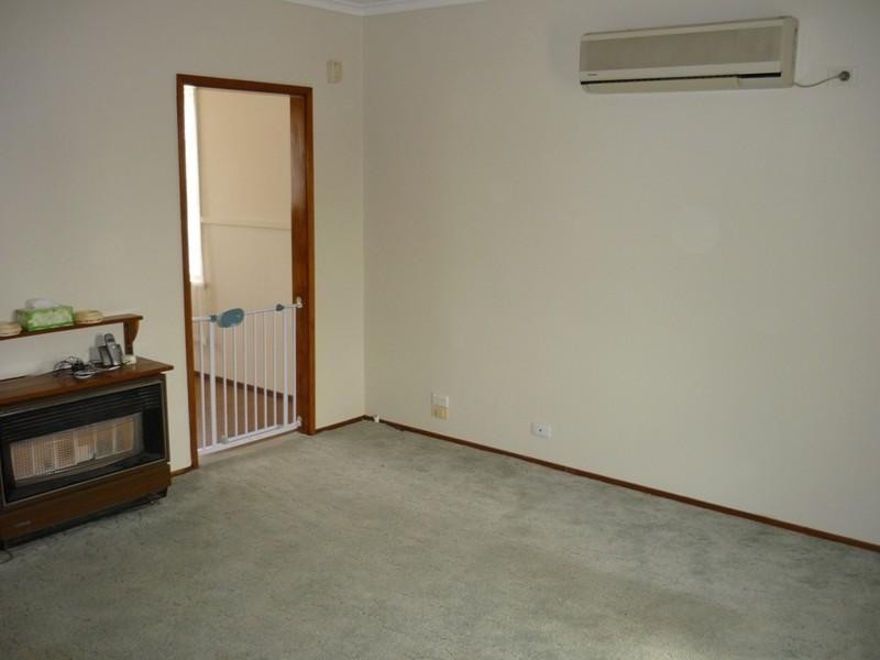 36 THOMSON Avenue, Laverton VIC 3028