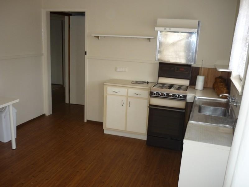 36 THOMSON Avenue, Laverton VIC 3028