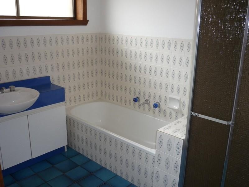 4 BRUCE Street, Laverton VIC 3028