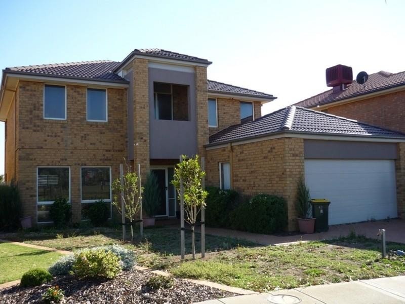 42 LINCOLN HEATH Boulevard, Point Cook VIC 3030