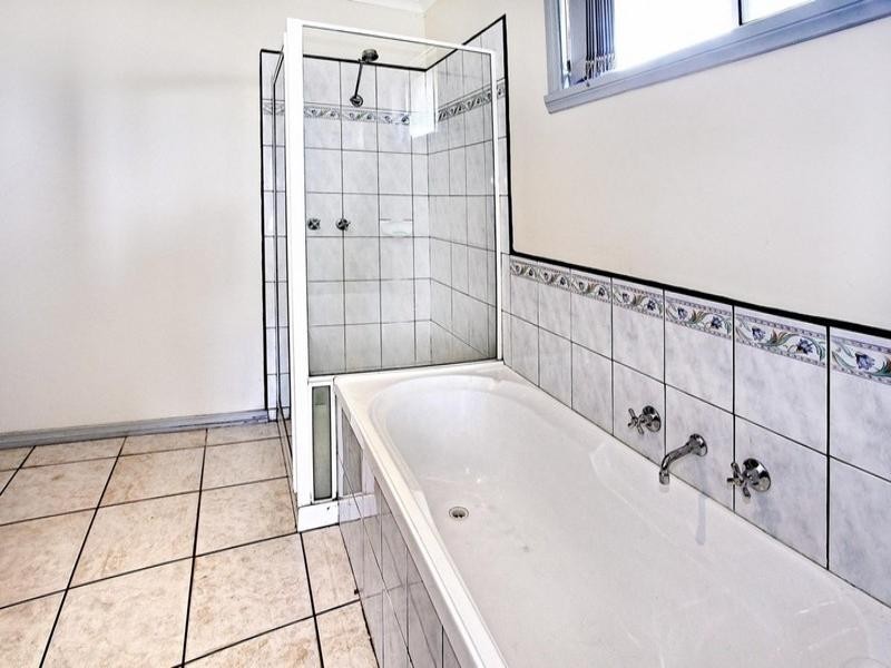 43 Doubell Boulevard, Truganina VIC 3029