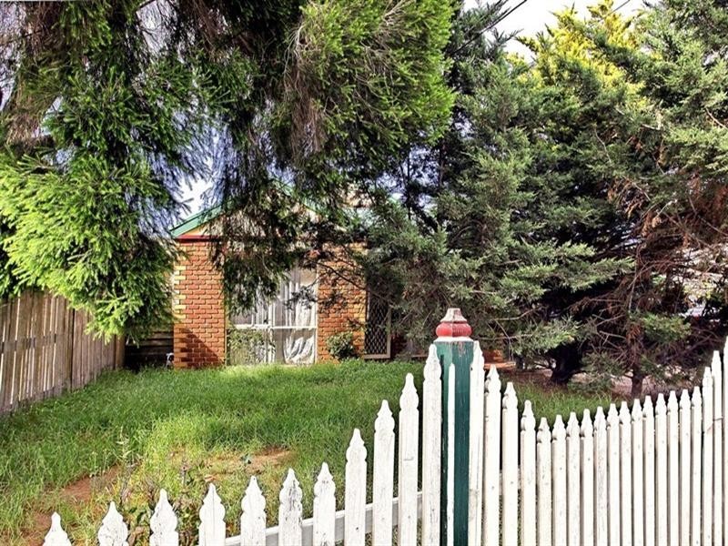 21 Railway Avenue, Laverton VIC 3028