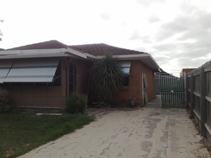 34 Moffat Street, St Albans VIC 3021