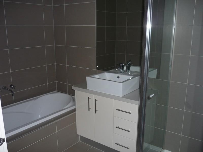 1/7 HUXTABLE Avenue, Altona North VIC 3025