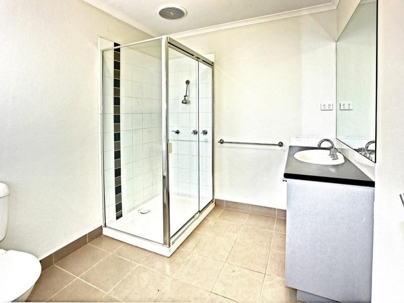 8 Felicity Drive, Tarneit VIC 3029