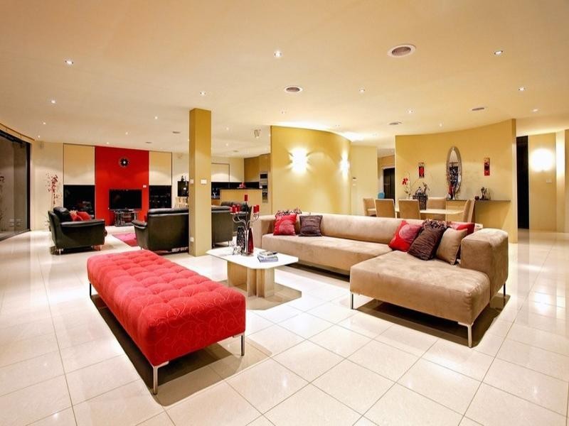 21 Heron Way, Sanctuary Lakes VIC 3030