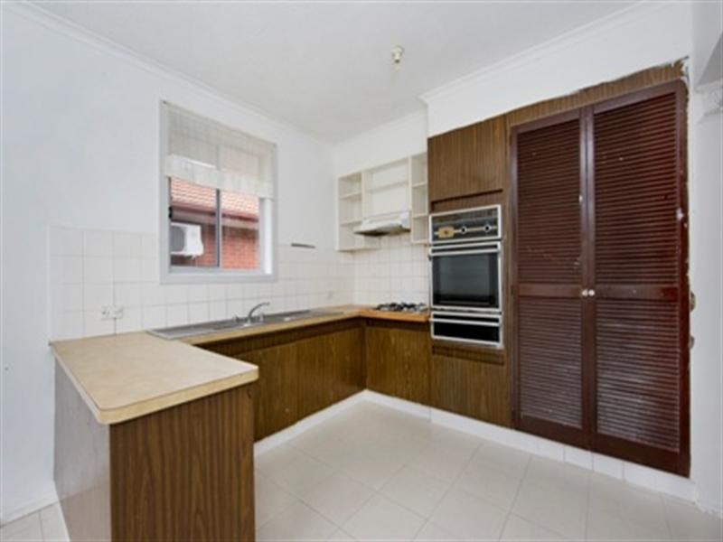 24 Henderson Street, Laverton VIC 3028