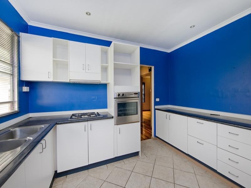 14 Thomas Street, Laverton VIC 3028