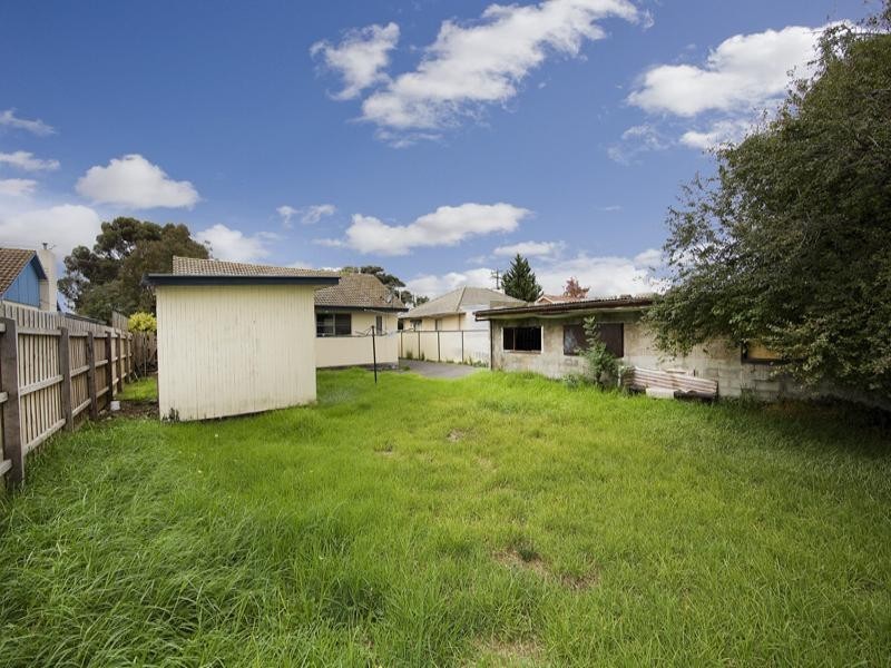 14 Thomas Street, Laverton VIC 3028