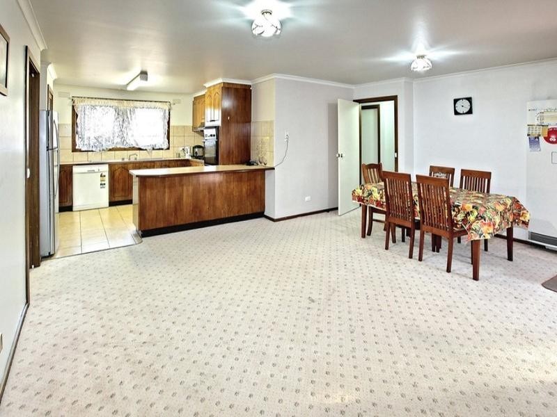 21 Weiskof Drive, Hoppers Crossing VIC 3029