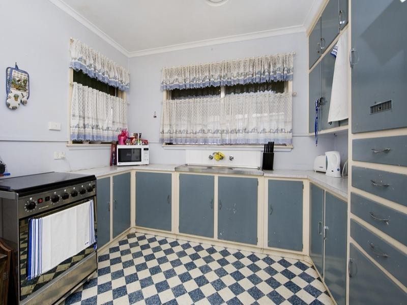 5 Cliff Street, Laverton VIC 3028