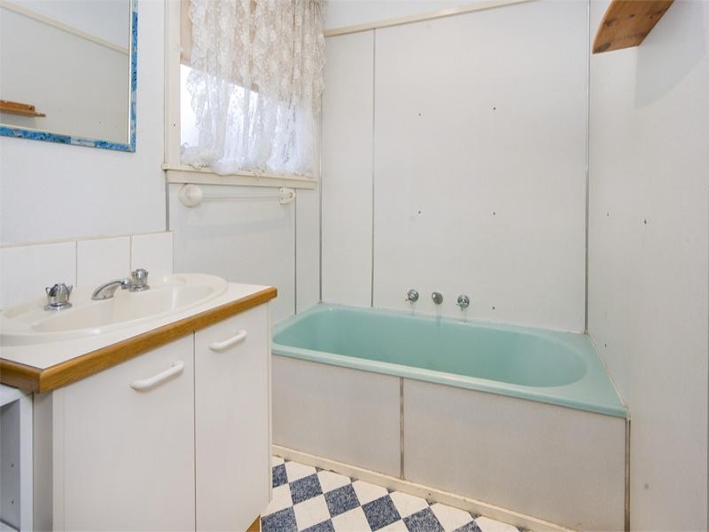 5 Cliff Street, Laverton VIC 3028