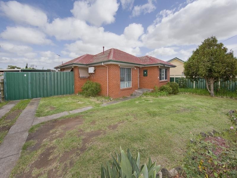 5 Cliff Street, Laverton VIC 3028
