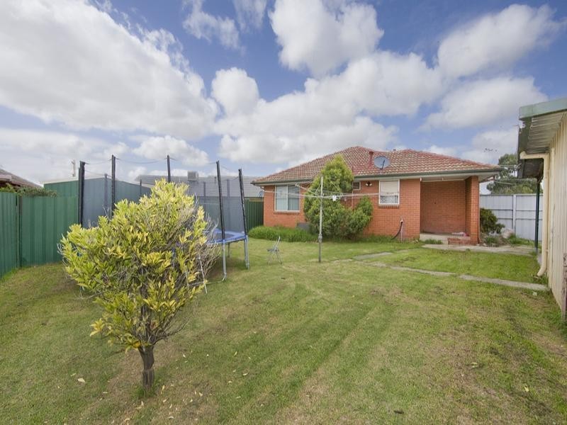 5 Cliff Street, Laverton VIC 3028