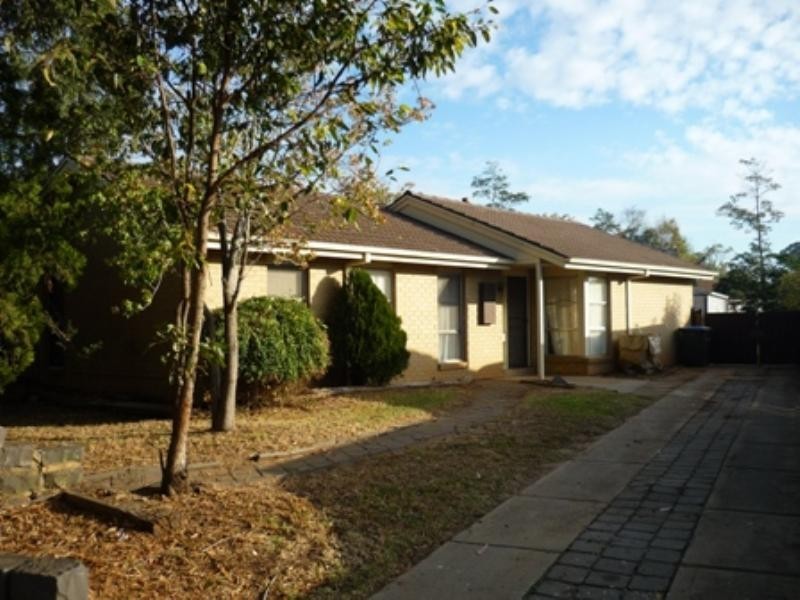 10 Nunniong Street, Werribee VIC 3030