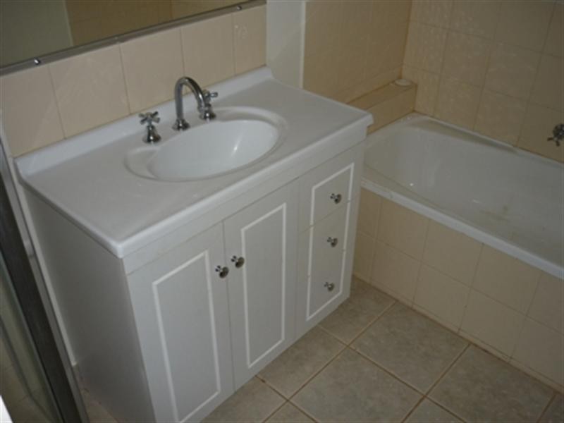 10 Nunniong Street, Werribee VIC 3030