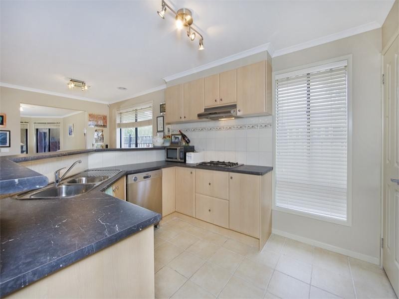 7 Feijoa Court, Werribee VIC 3030