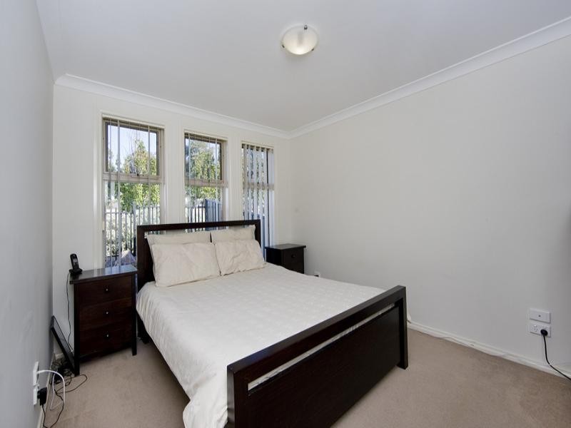 13 Secret Garden Way, Tarneit VIC 3029