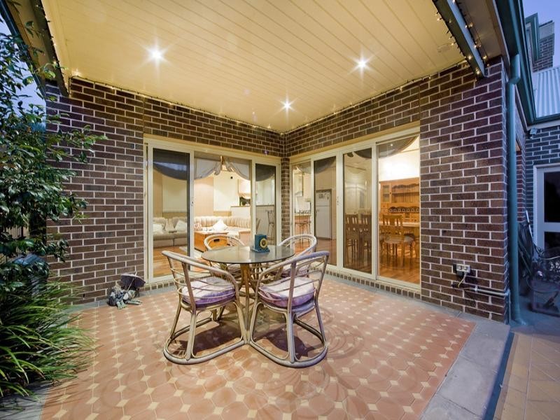 12 Henley Court, Hoppers Crossing VIC 3029