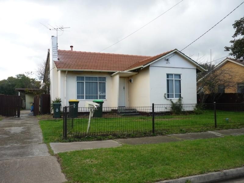 12 Wright Street, Laverton VIC 3028