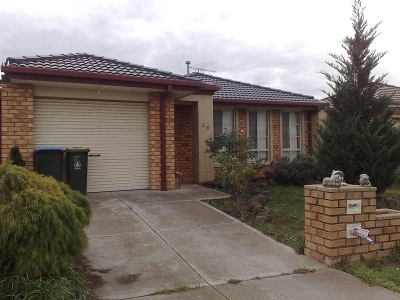 39 Toulouse Crescent, Hoppers Crossing VIC 3029