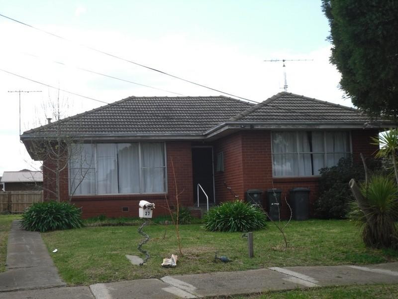 27 Chirnside Crescent, Laverton VIC 3028