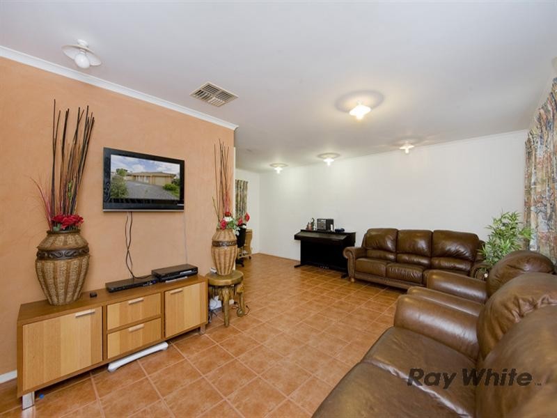 2 Cavanagh Close, Hoppers Crossing VIC 3029