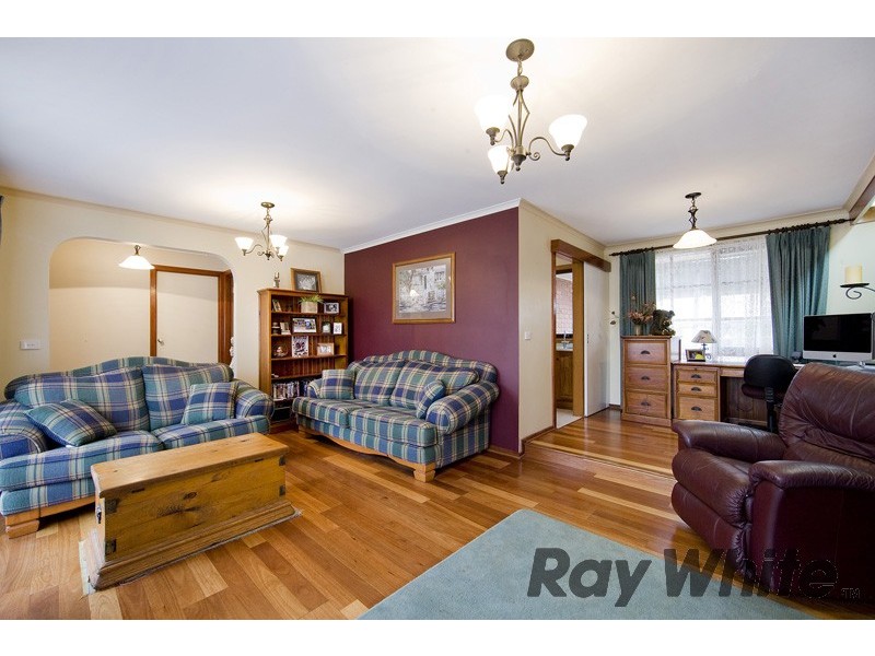 39 Wynarka Drive, Hoppers Crossing VIC 3029