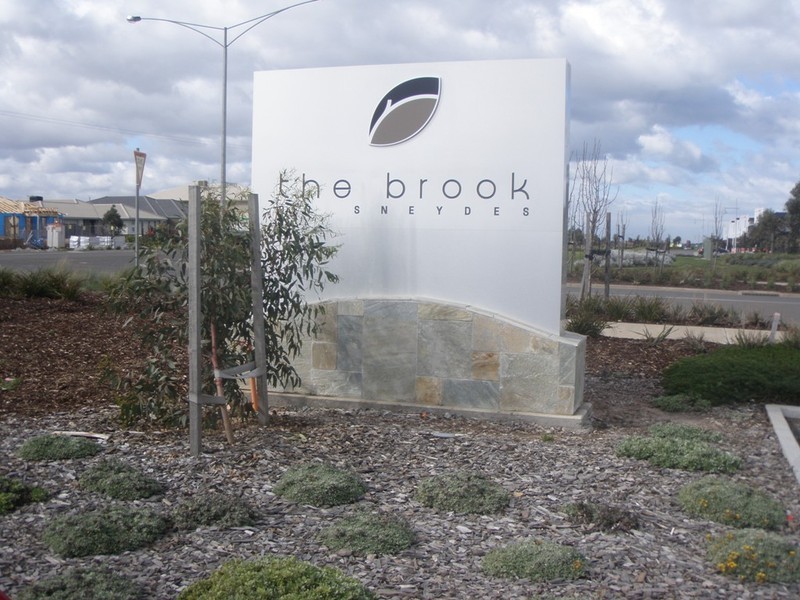 10 Dianella Street, Point Cook VIC 3030