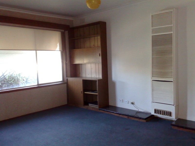 34 Moffat Street, St Albans VIC 3021