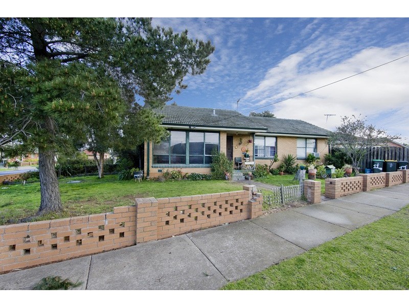 11 Henderson Street, Laverton VIC 3028