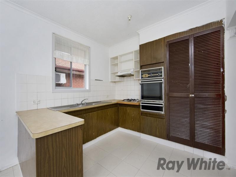 24 Henderson Street, Laverton VIC 3028