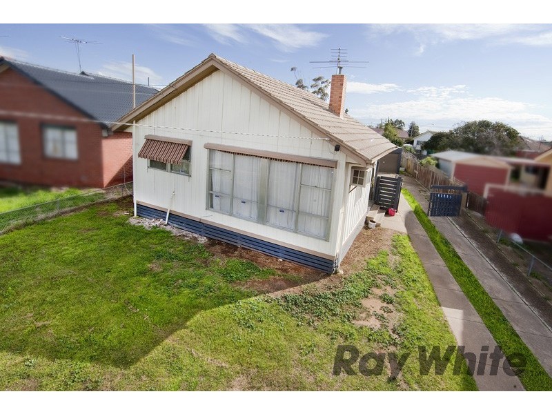 6 Julian Street, Werribee VIC 3030