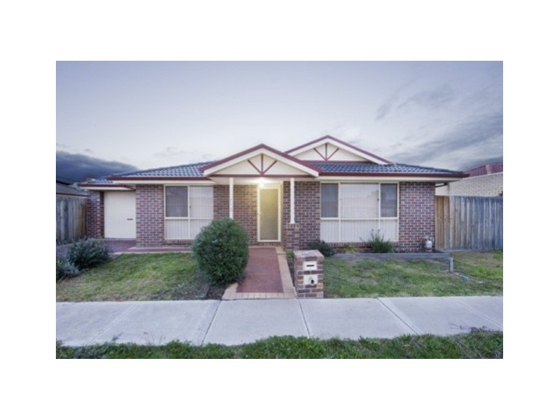 2/14 May Avenue, Altona Meadows VIC 3028