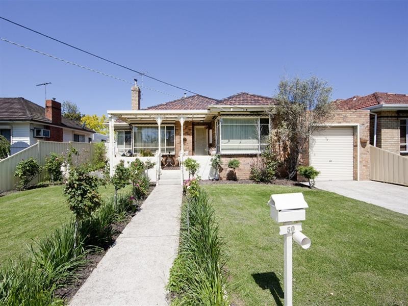 50 Bracken Grove, Altona VIC 3018