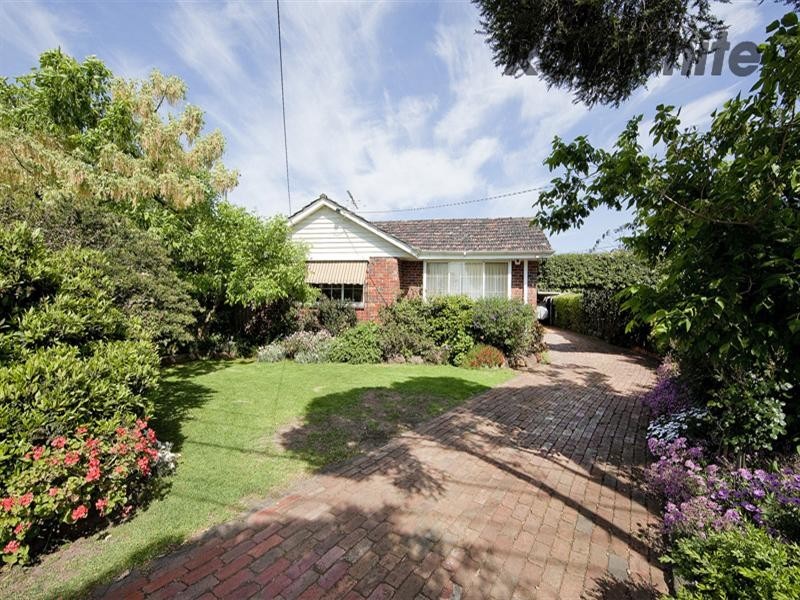 20 Point Cook Road, Altona Meadows VIC 3028