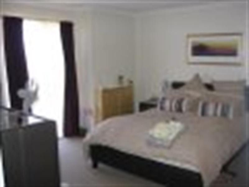 15 Moorgate Street, Point Cook VIC 3030