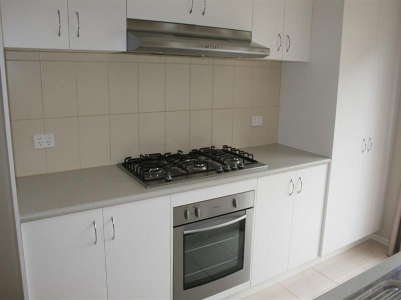 1/33 Dowling Avenue, Hoppers Crossing VIC 3029