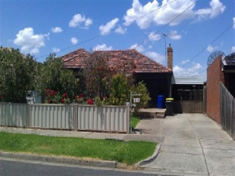 80 Fourth Avenue, Altona North VIC 3025