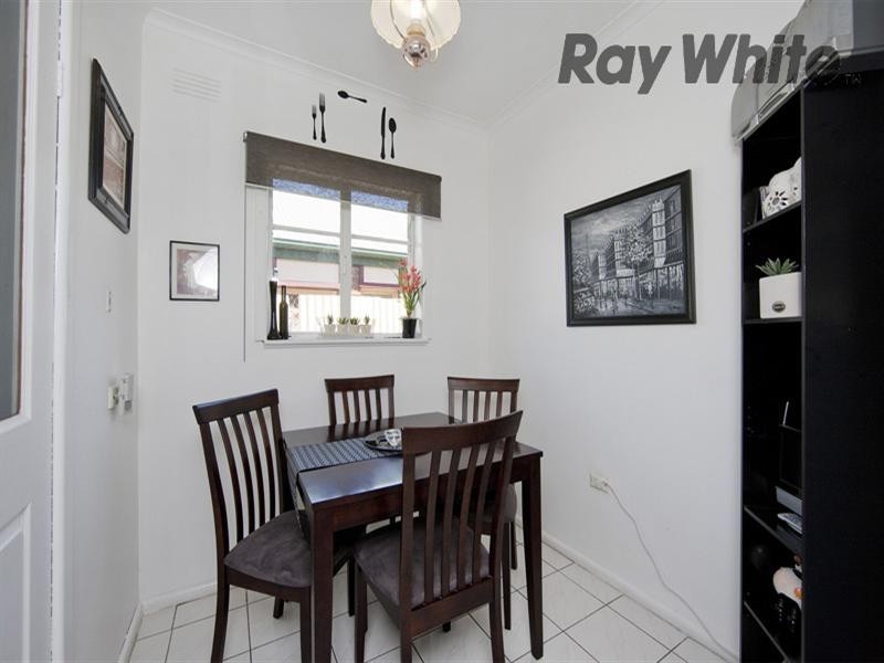 19 Railway Avenue, Laverton VIC 3028