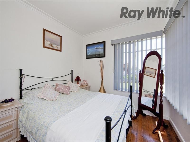19 Railway Avenue, Laverton VIC 3028