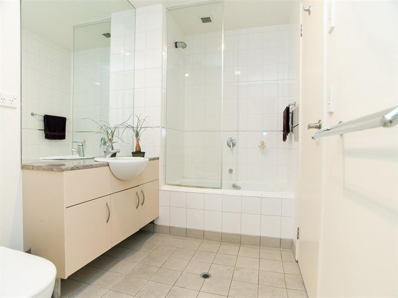 225/200 Smithfield Road, Flemington VIC 3031