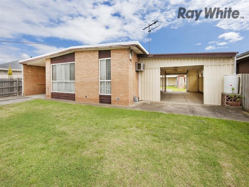 25 Bennett Street, Sunshine West VIC 3020