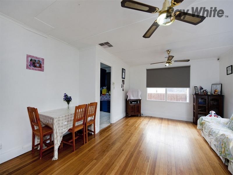 16 Hillman Street, Laverton VIC 3028